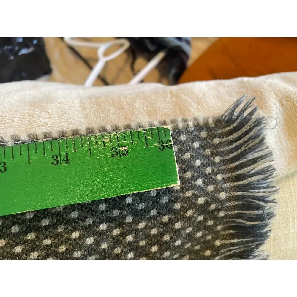 Samkas Wool Polka Dotted Scarf Made in Italy Gray Fringe Wrap 15X74 Rectangle